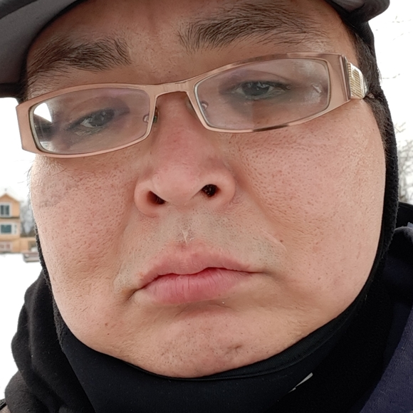 Meet your Posher, Zac - Picture 3 of 3